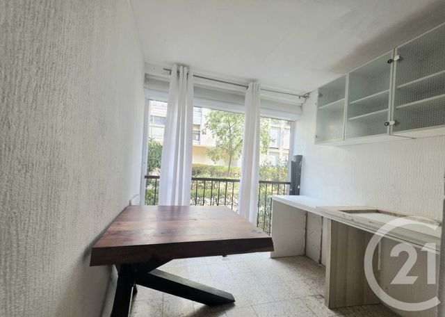 Appartement à vendre - 3 pièces - 65.84 m2 - ISTRES - 13 - PROVENCE-ALPES-COTE-D-AZUR - Century 21 Cabinet Corvaja