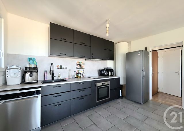 Appartement F6 à vendre - 6 pièces - 118.61 m2 - ISTRES - 13 - PROVENCE-ALPES-COTE-D-AZUR - Century 21 Cabinet Corvaja