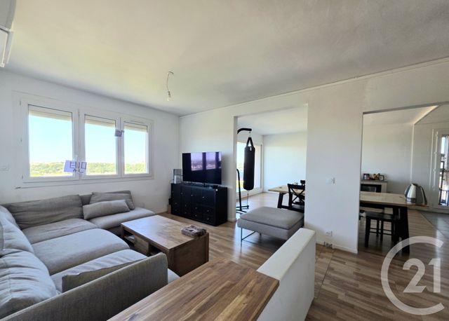 Appartement F6 à vendre - 6 pièces - 118.61 m2 - ISTRES - 13 - PROVENCE-ALPES-COTE-D-AZUR - Century 21 Cabinet Corvaja