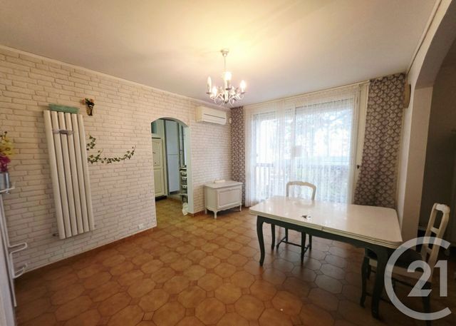Appartement à vendre - 4 pièces - 75.76 m2 - ISTRES - 13 - PROVENCE-ALPES-COTE-D-AZUR - Century 21 Cabinet Corvaja