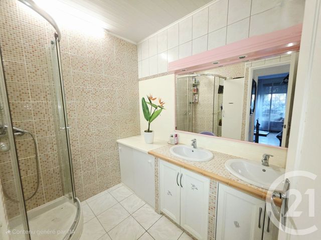 Appartement à vendre - 4 pièces - 75.76 m2 - ISTRES - 13 - PROVENCE-ALPES-COTE-D-AZUR - Century 21 Cabinet Corvaja
