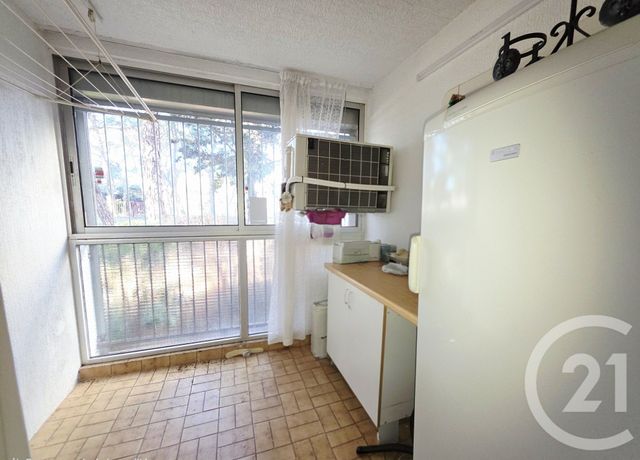 Appartement à vendre - 4 pièces - 75.76 m2 - ISTRES - 13 - PROVENCE-ALPES-COTE-D-AZUR - Century 21 Cabinet Corvaja