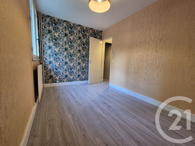 Appartement T5 à louer - 5 pièces - 98.05 m2 - MARTIGUES - 13 - PROVENCE-ALPES-COTE-D-AZUR - Century 21 Cabinet Corvaja
