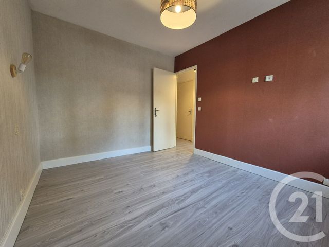 Appartement T5 à louer - 5 pièces - 98.05 m2 - MARTIGUES - 13 - PROVENCE-ALPES-COTE-D-AZUR - Century 21 Cabinet Corvaja