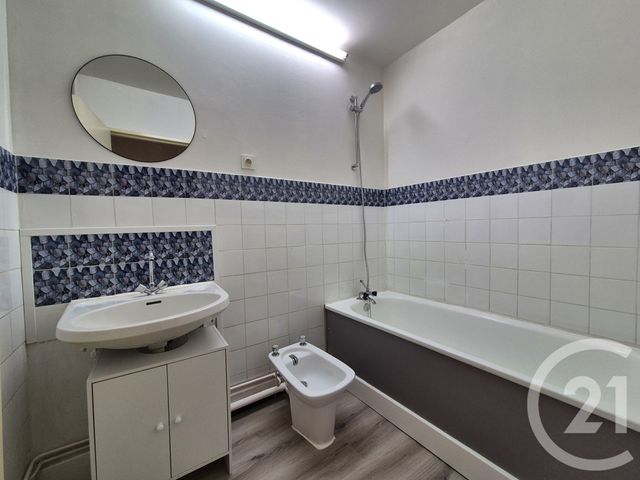 Appartement T5 à louer - 5 pièces - 98.05 m2 - MARTIGUES - 13 - PROVENCE-ALPES-COTE-D-AZUR - Century 21 Cabinet Corvaja