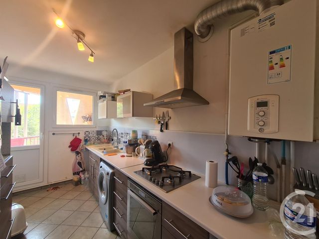 Afficher la photo en grand Appartement F3 à louer - 3 pièces - 69.48 m2 - ISTRES - 13 - PROVENCE-ALPES-COTE-D-AZUR - Century 21 Cabinet Corvaja