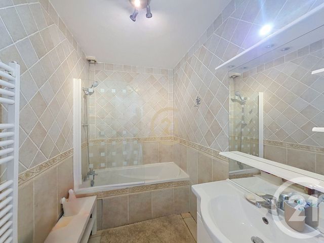maison à vendre - 8 pièces - 290.0 m2 - ISTRES - 13 - PROVENCE-ALPES-COTE-D-AZUR - Century 21 Cabinet Corvaja